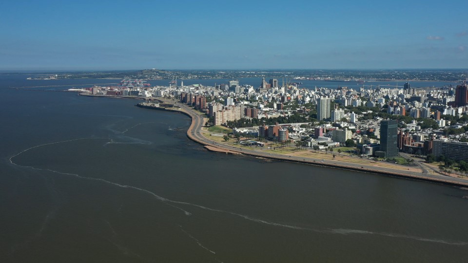 ATELIER STRATEGIQUE : A Montevideo, la lumière sculpte le paysage, la ville, le territoire et les usages  